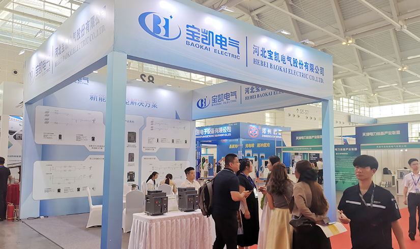 暴击行业天花板！jinnianhui今年会电气硬核技术亮相天津清洁能源展，引央视记者及能源产业巨头现场“挖宝”